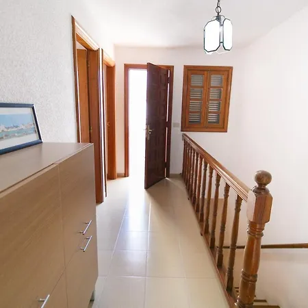 Bungalow Cabezo בית נופש אל מדאנו